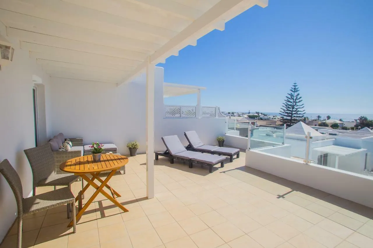 Flower Beach Suite 25 Playa Honda